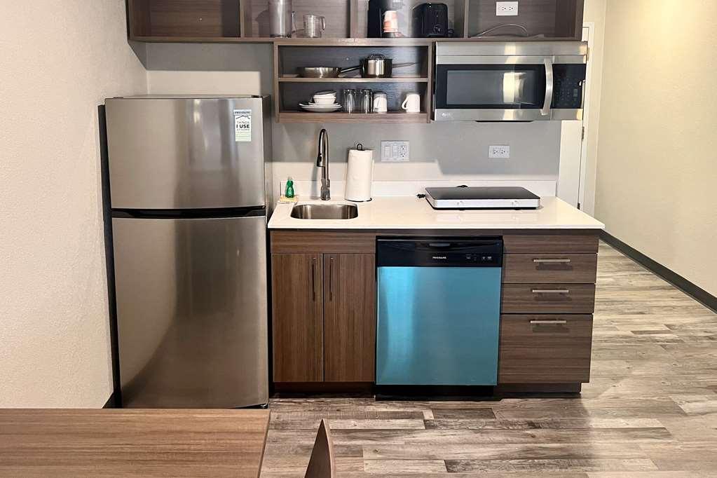 Mainstay Suites Bourbonnais - Kankakee Стая снимка