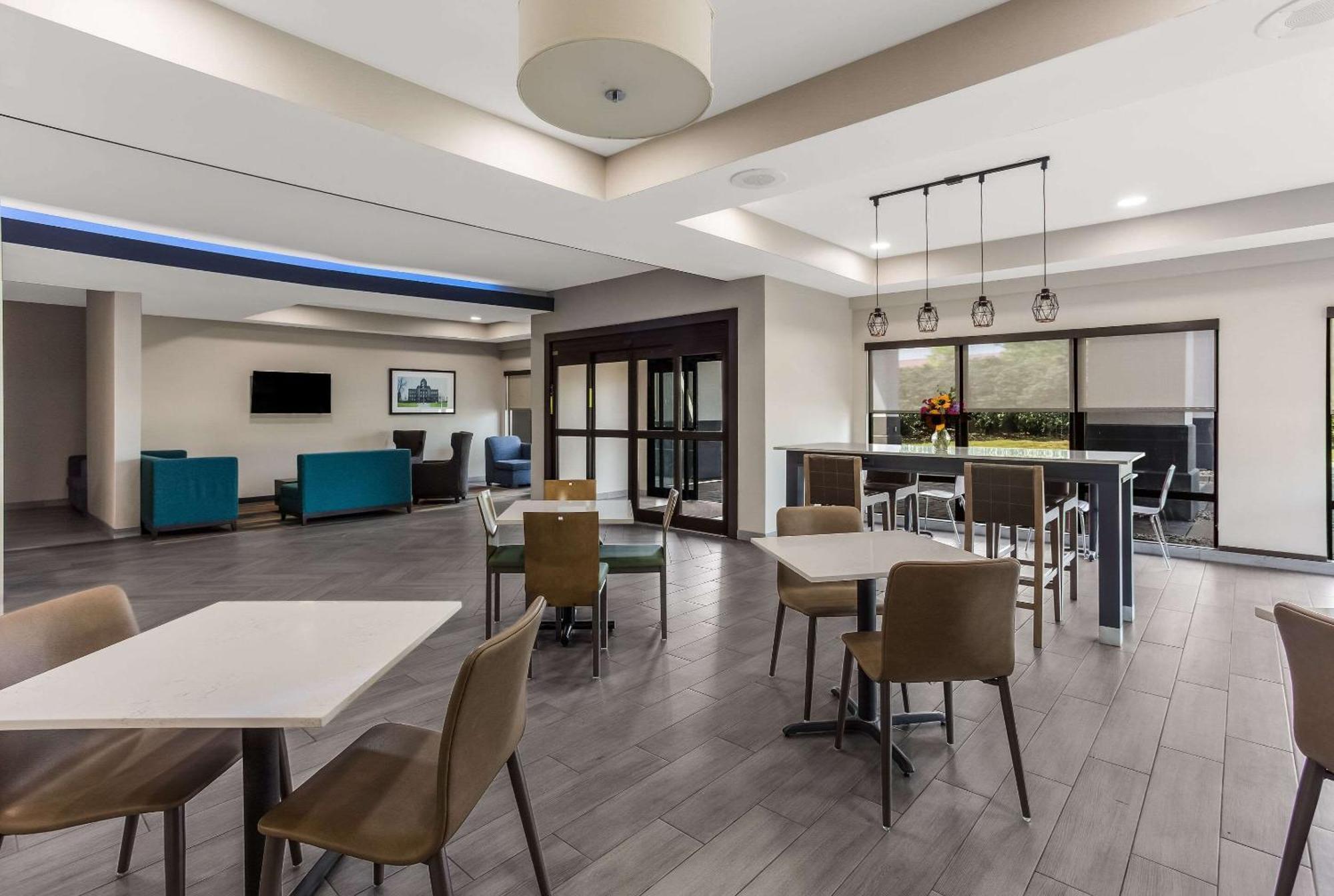 Mainstay Suites Bourbonnais - Kankakee Екстериор снимка
