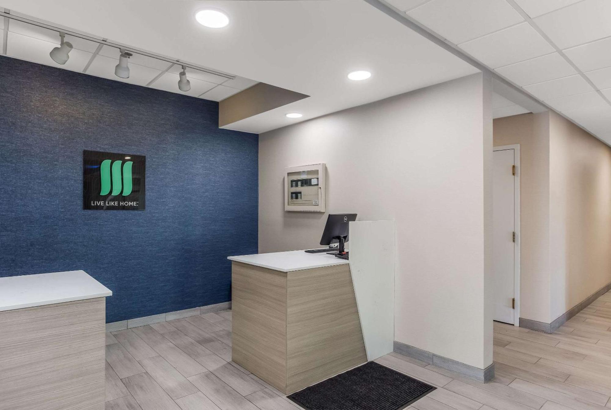 Mainstay Suites Bourbonnais - Kankakee Екстериор снимка